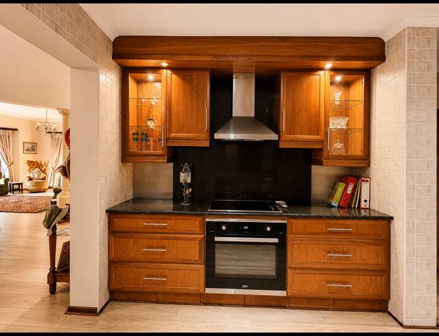 3 BEDROOM TOWNHOUSE FOR SALE IN THREE RIVERS